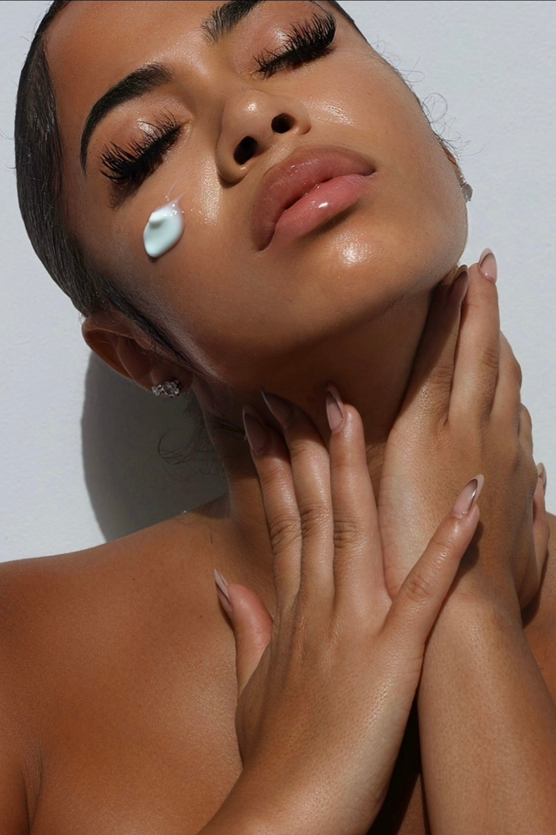 Full Face & Neck Bleaching Cream Set. Blac Chyna.